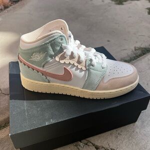 Jordan 1 Women's Shoes in Mint Green, Pink, and Cream